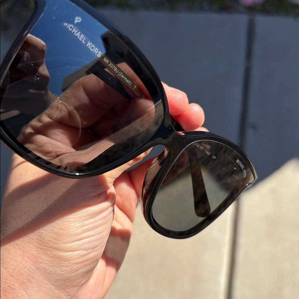 Michael Kors Sunglasses - Picture 8 of 10